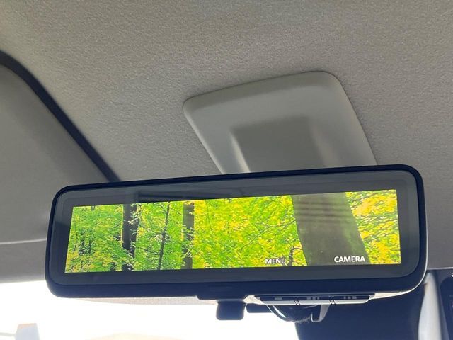 DELICA MINI
