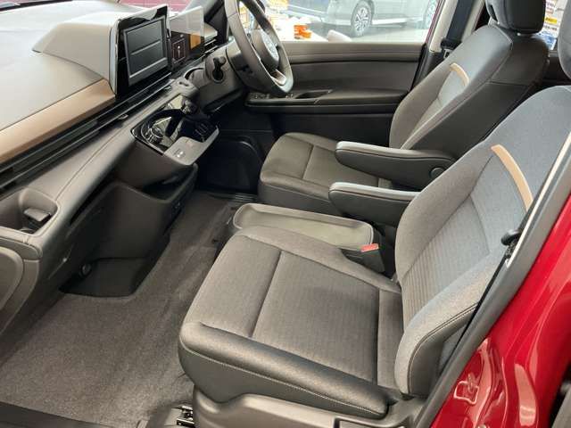 SERENA  WG 4WD