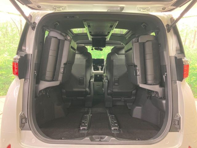 ALPHARD hybrid