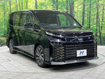 VOXY HYBRID