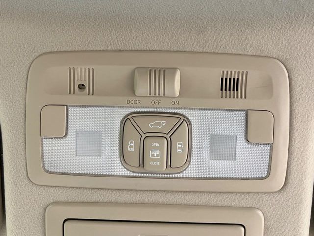 ESTIMA HYBRID 4WD