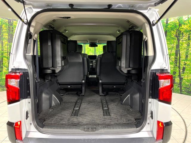 DELICA D:5 4WD
