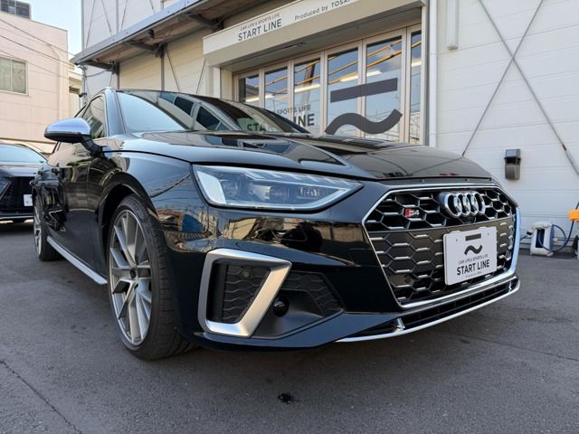 AUDI S4 AVANT