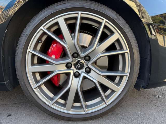 AUDI S4 AVANT