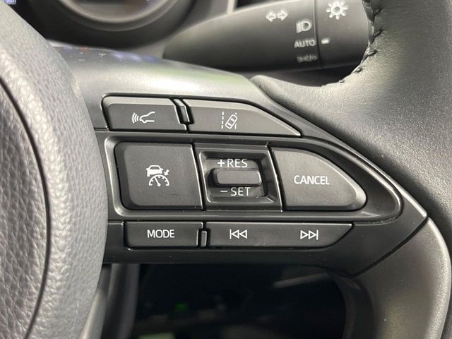 YARIS CROSS HYBRID