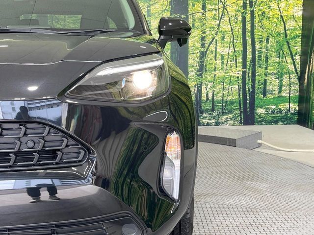 YARIS CROSS HYBRID