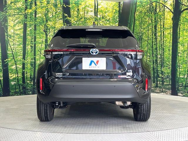 YARIS CROSS HYBRID