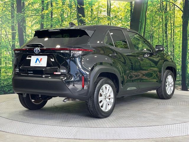 YARIS CROSS HYBRID