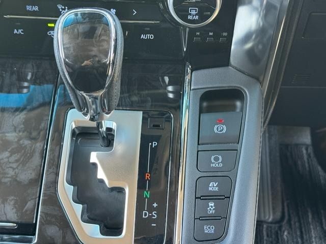 ALPHARD hybrid 4WD