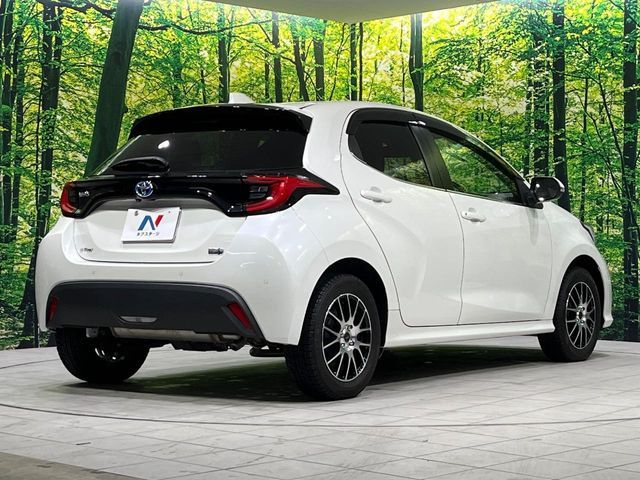 YARIS HYBRID