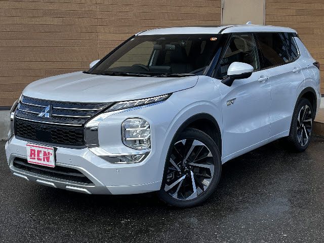 OUTLANDER PHEV