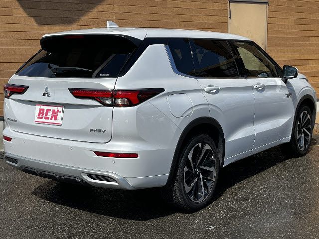 OUTLANDER PHEV