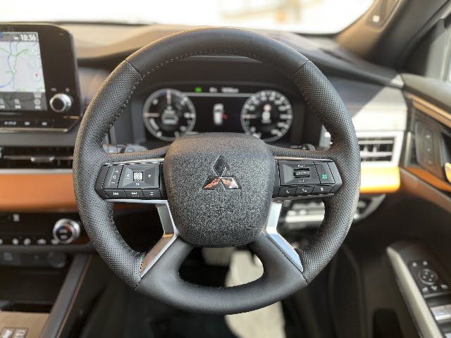 OUTLANDER PHEV