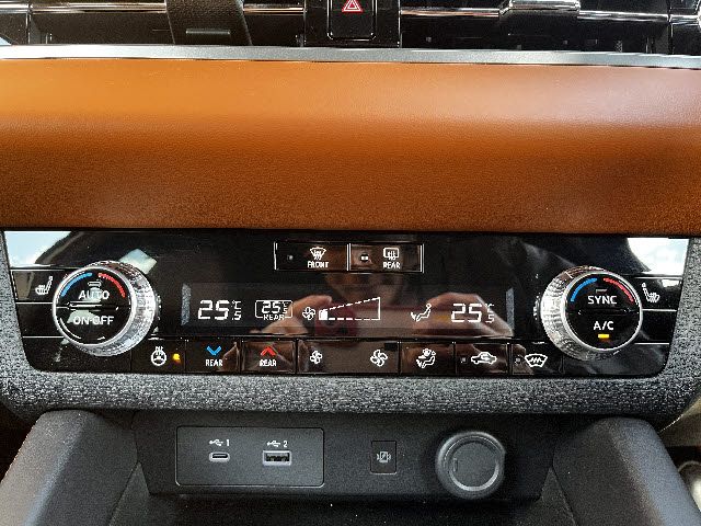 OUTLANDER PHEV