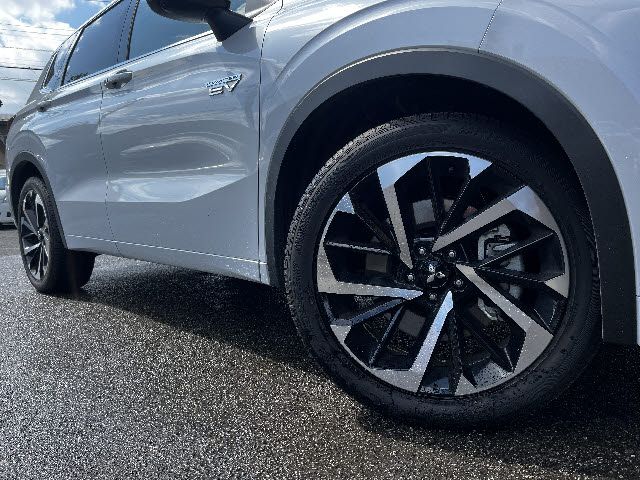 OUTLANDER PHEV