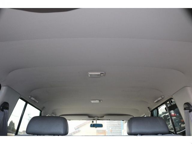 LANDCRUISER van