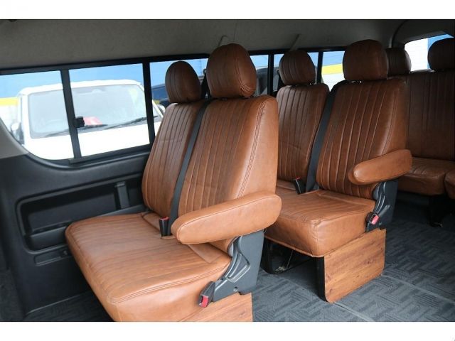 HIACE wagon