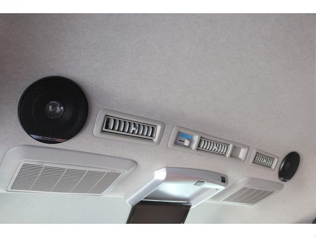 HIACE wagon