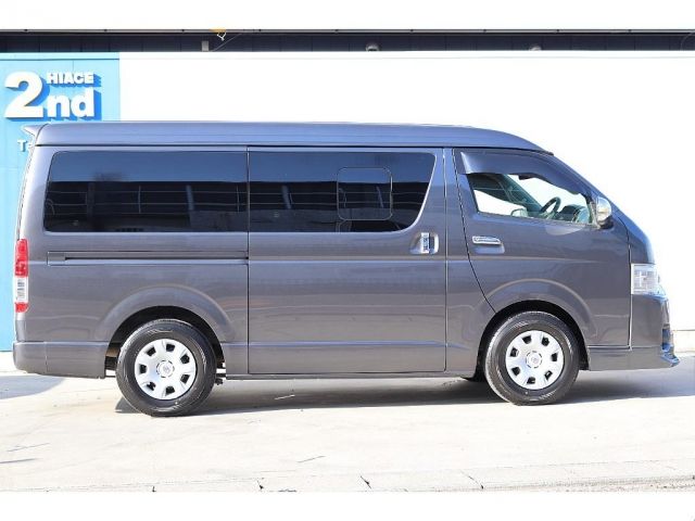 HIACE van 2WD