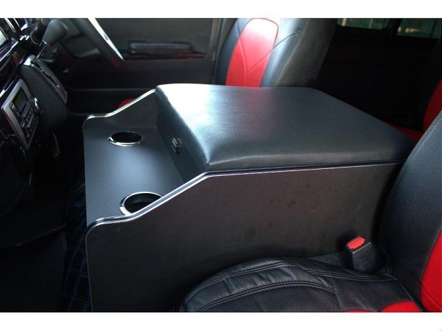 HIACE van 2WD