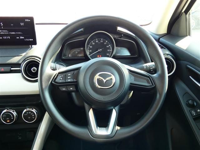 MAZDA2