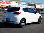 MAZDA2
