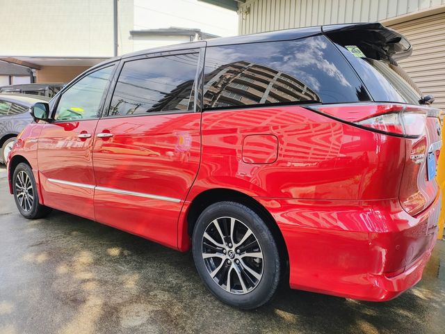 ESTIMA HYBRID 4WD