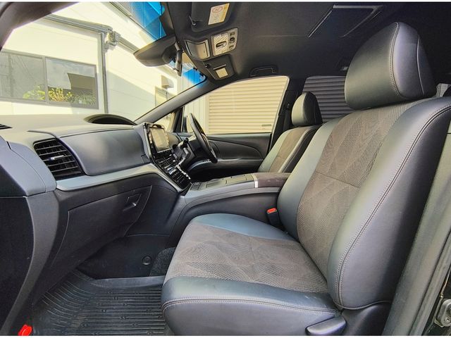 ESTIMA HYBRID 4WD