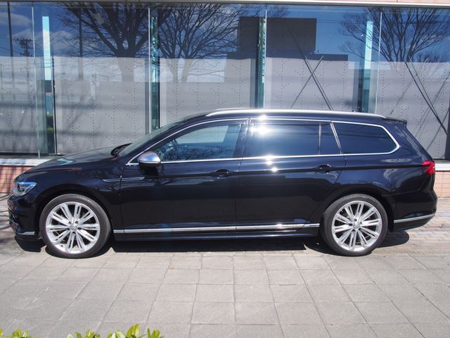 VOLKSWAGEN PASSAT VARIANT