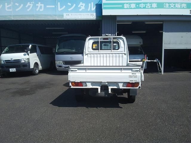 CLIPPER truck 4WD