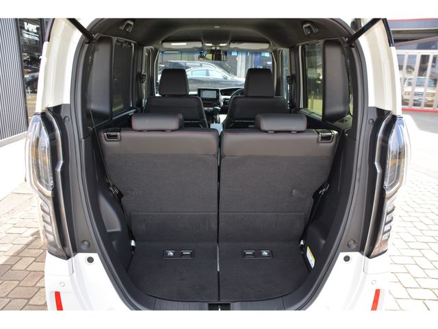 N-BOX CUSTOM