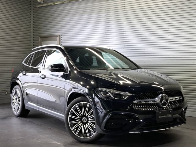MERCEDES BENZ GLA class