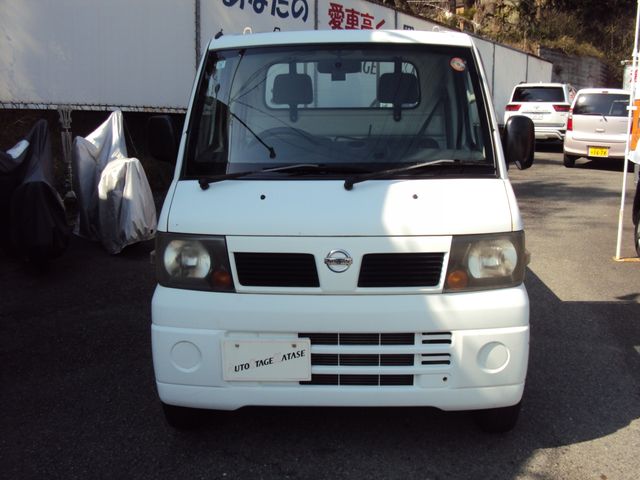 CLIPPER truck