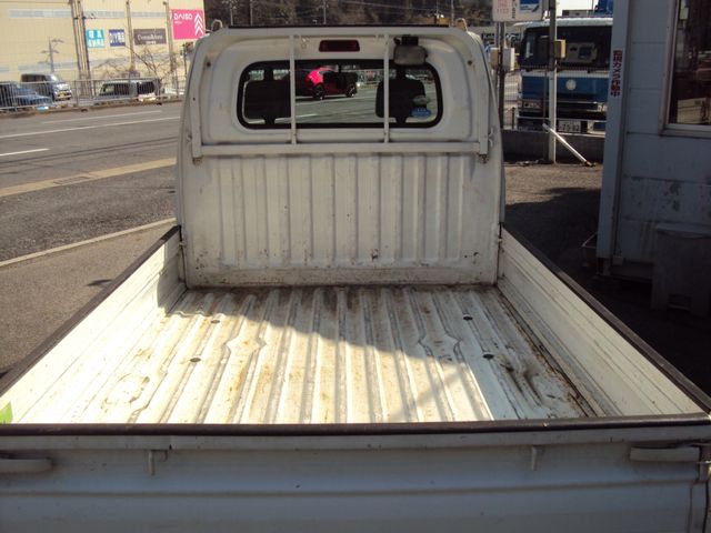 CLIPPER truck