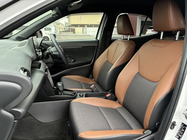 YARIS CROSS HYBRID