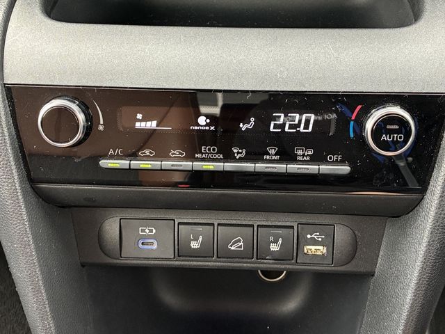 YARIS CROSS HYBRID