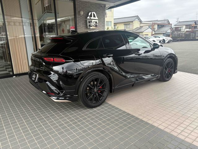 CROWN SPORT