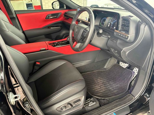 CROWN SPORT