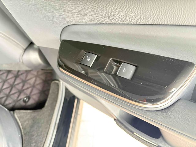 CROWN SPORT