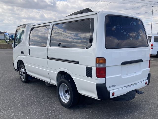 DUTRO Route Van