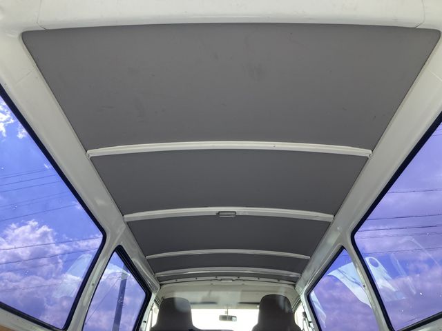 DUTRO Route Van
