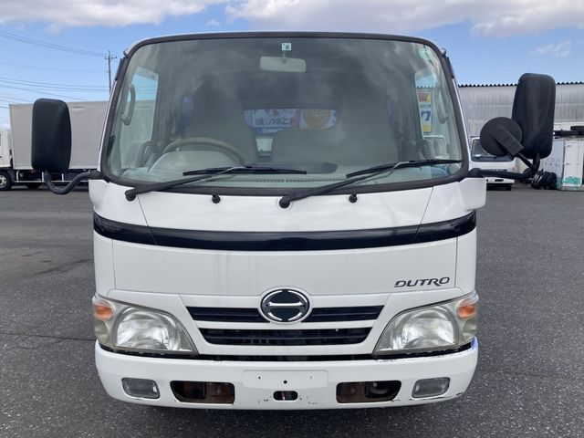 DUTRO Route Van