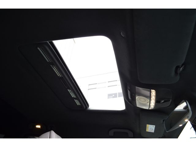 MERCEDES BENZ G class