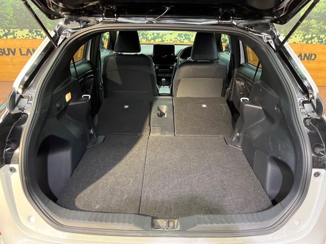 YARIS CROSS HYBRID