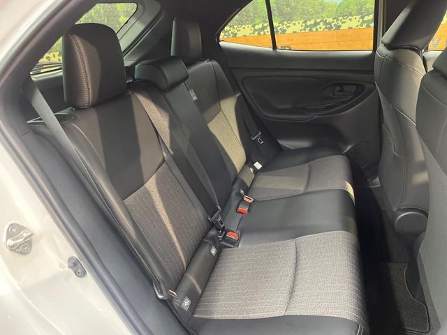 YARIS CROSS HYBRID