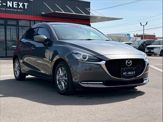 MAZDA2
