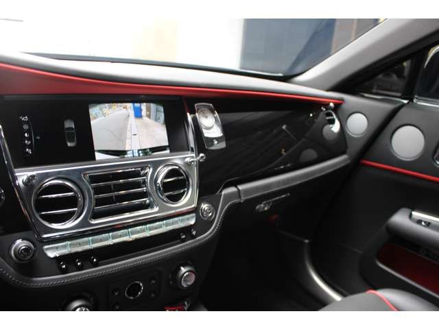 ROLLS-ROYCE open