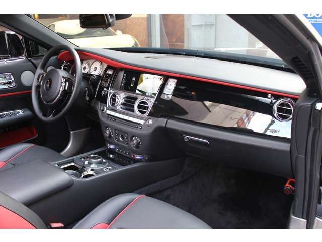 ROLLS-ROYCE open