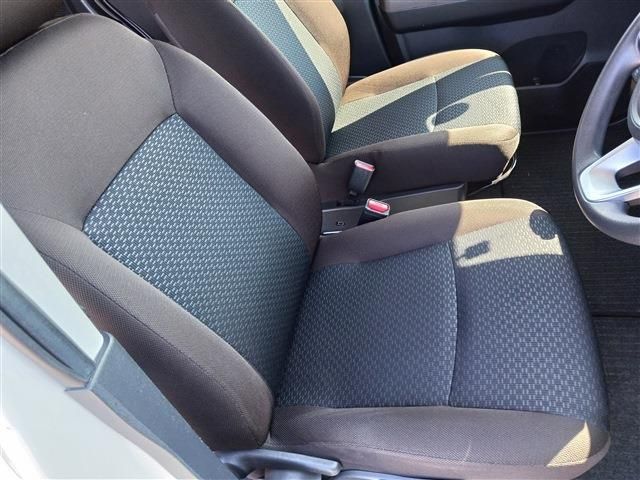 ROOMY 4WD