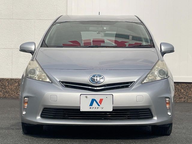 PRIUS Alpha